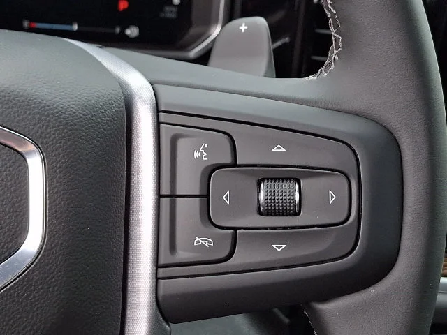 New 2026 Summit White GMC Elevation image 20