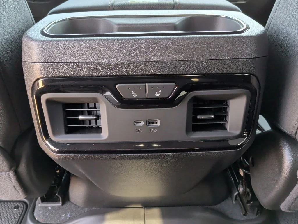 2026 GMC Sierra 1500 AT4 - Photo 40