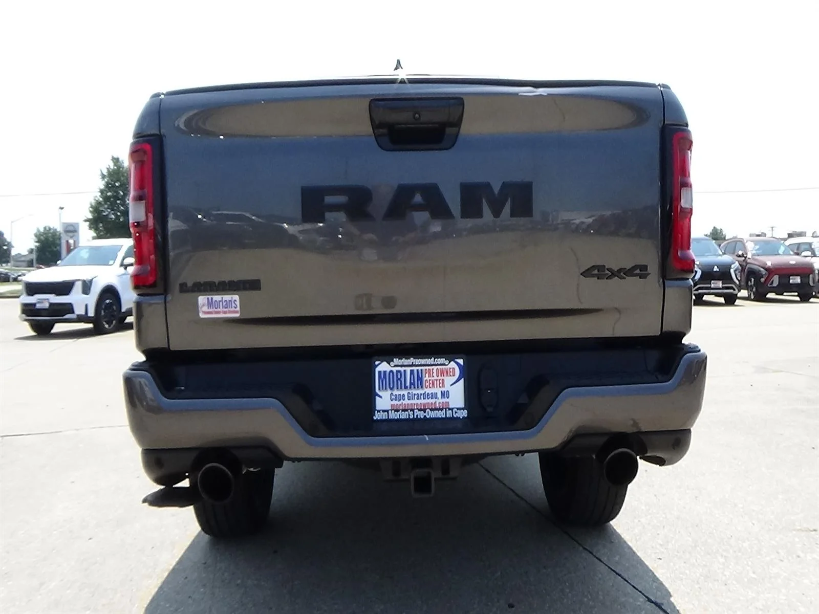 Used 2025 Granite Crystal Metallic Clear Coat (pau) RAM Laramie image 7
