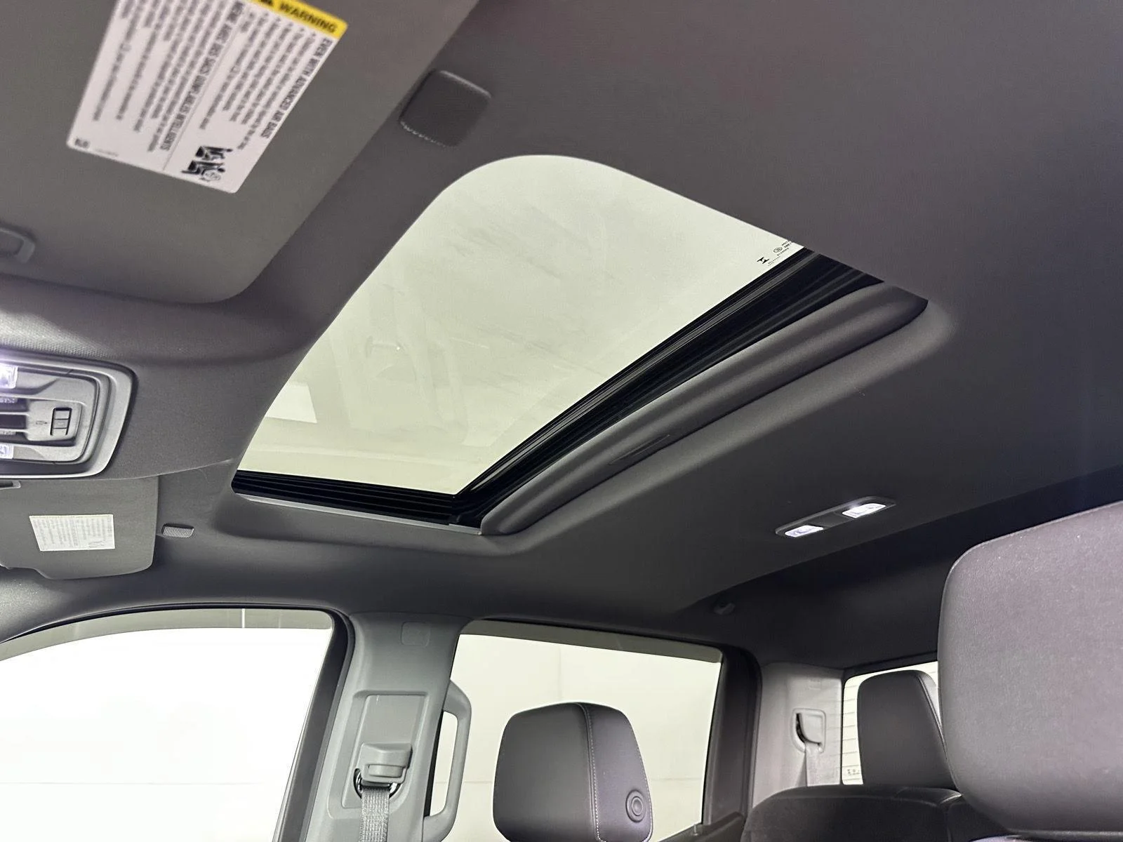 Used 2024 Titanium Rush Metallic GMC SLT image 8