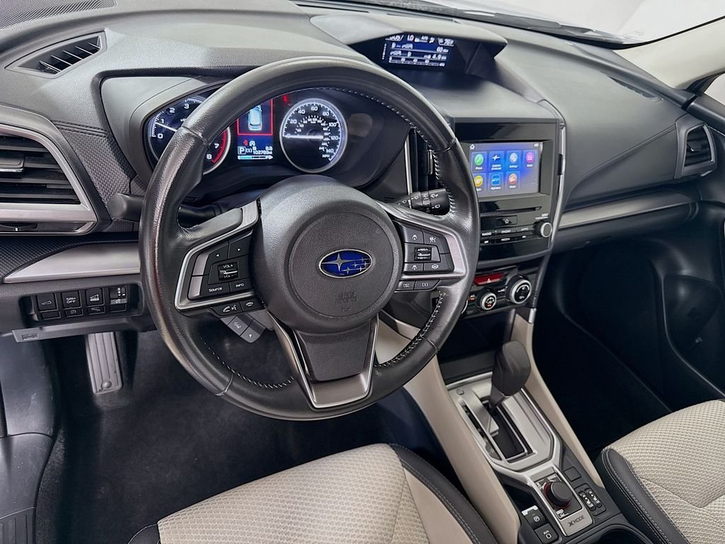 Used 2023 Horizon Blue Pearl Subaru Premium image 10