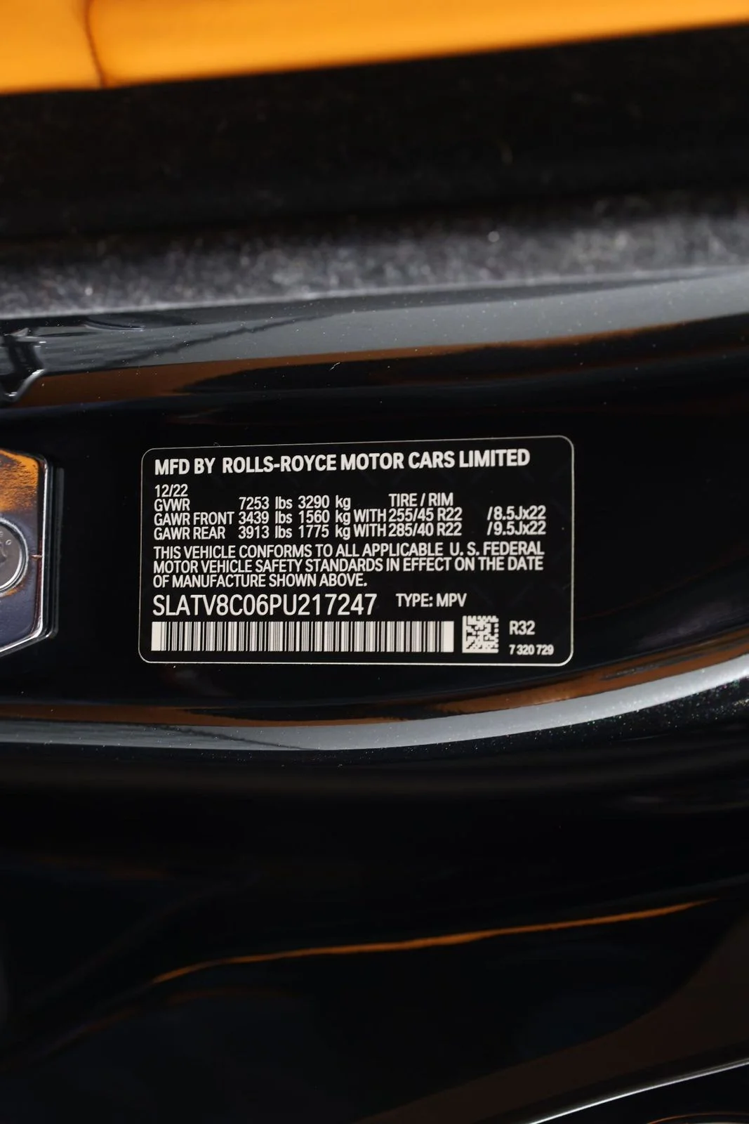 Certified Used 2023 Black Diamond Rolls-Royce Black Badge image 19