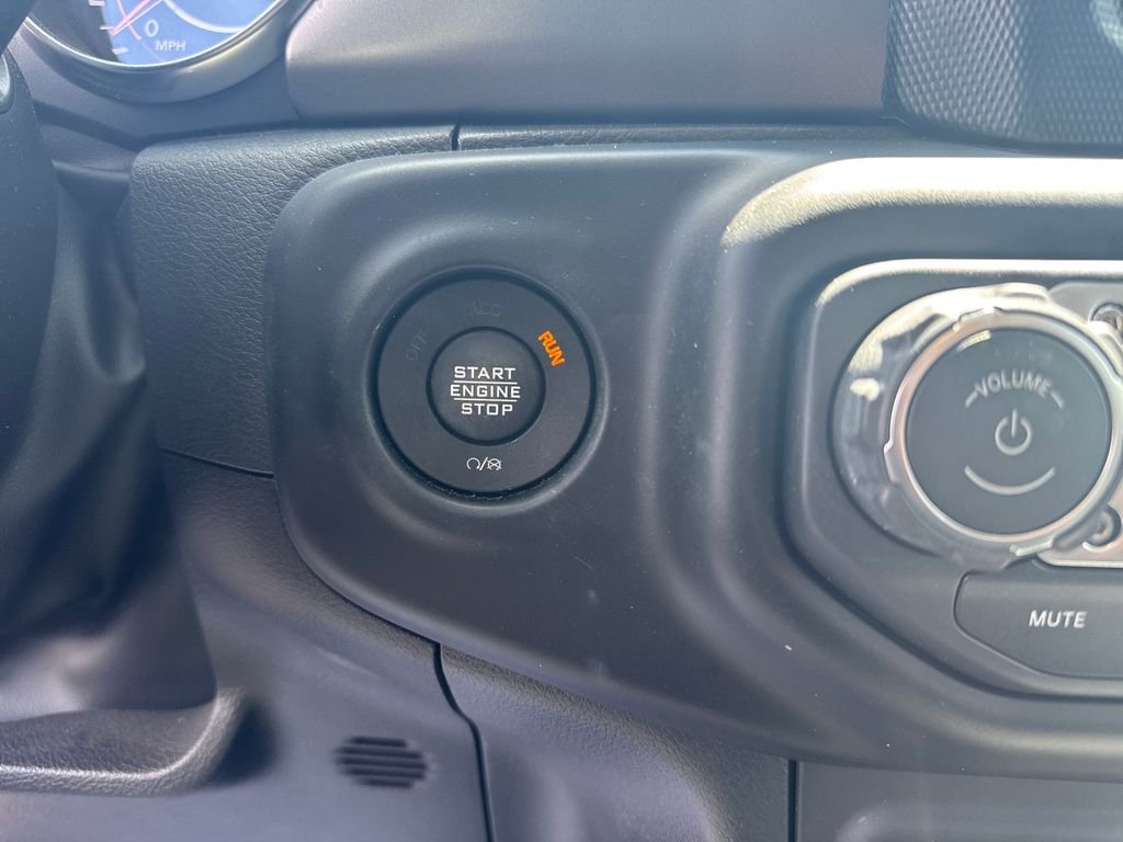 Used 2023 White Jeep Sport image 25