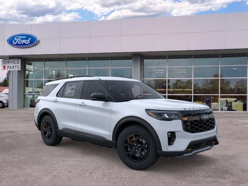 New 2026 Space White Metallic Ford Tremor® image 7
