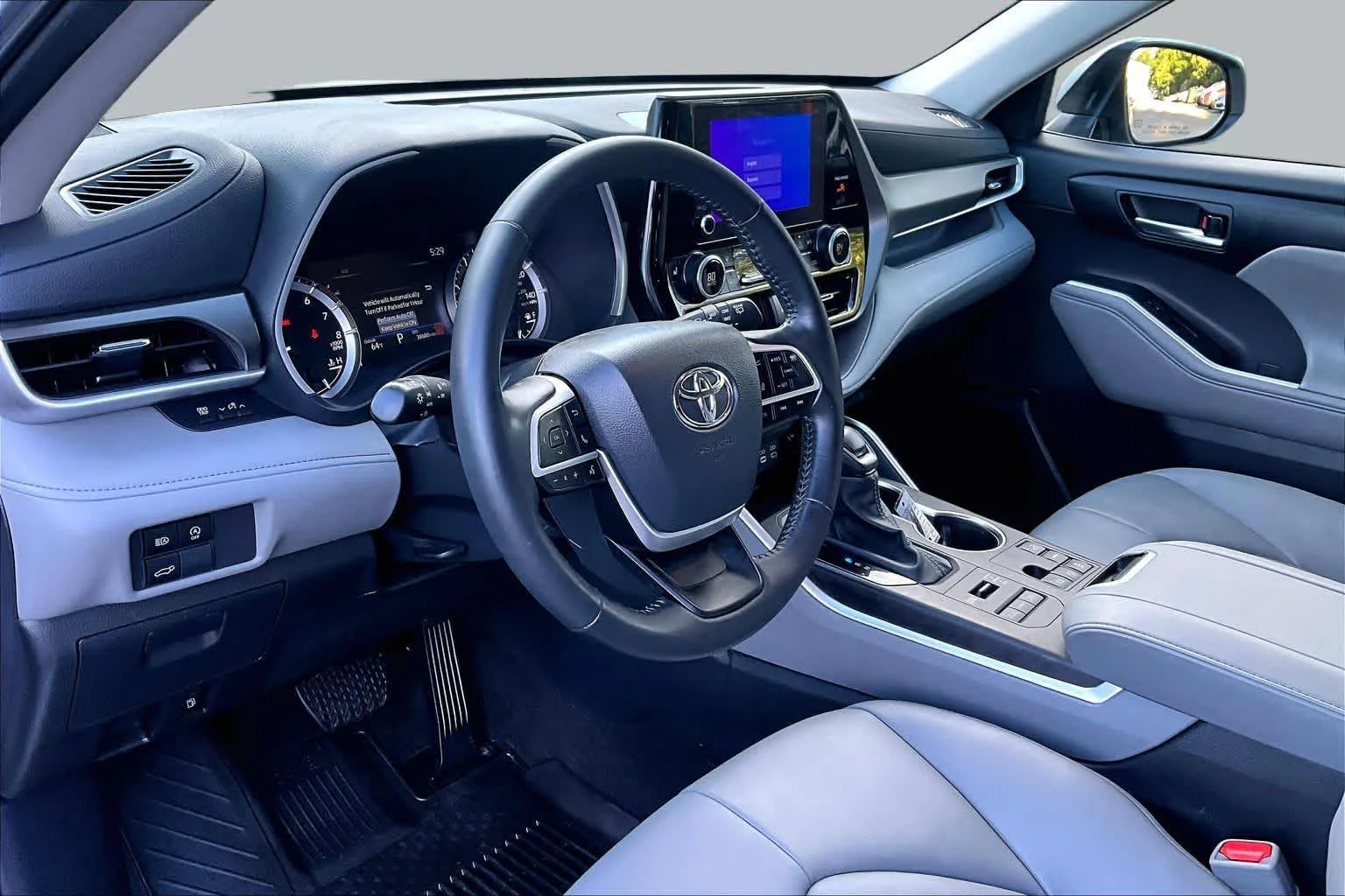 Used 2024 Celestial Silver Metallic Toyota XLE image 17