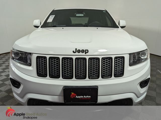Used 2015 White Jeep Altitude image 3