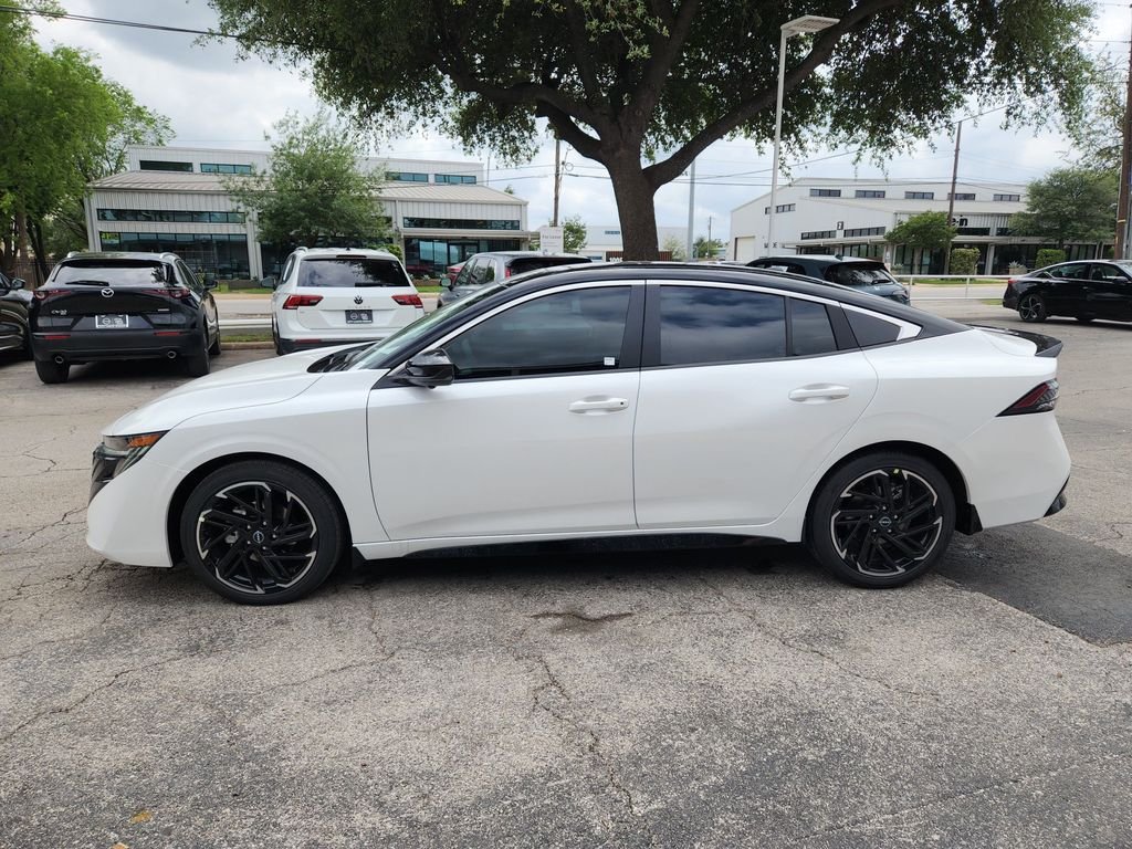 New 2026 White Nissan SR image 4