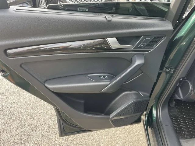 Used 2018 Green Audi 2.0T Premium Plus image 17