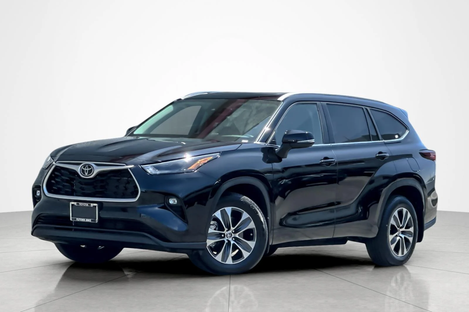Certified Used 2024 MIDNIGHT BLACK Toyota XLE image 1