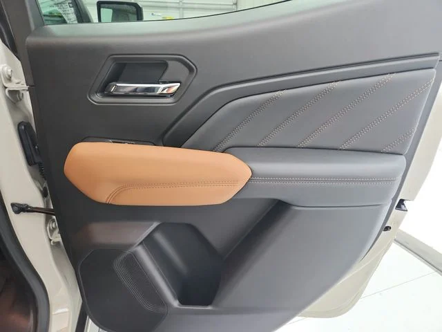 Used 2026 Beige GMC AT4 image 43