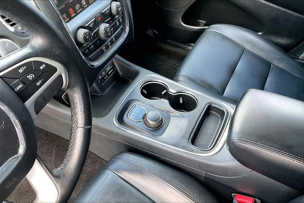 Used 2015 Silver Dodge Limited image 15