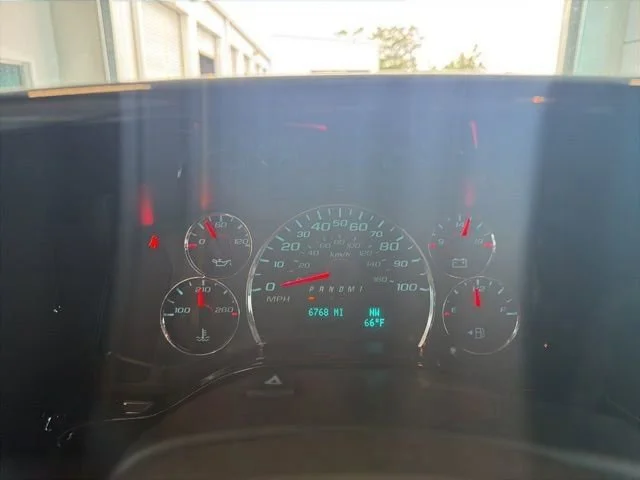 Used 2025 Special Exterior Color GMC Work Van image 2