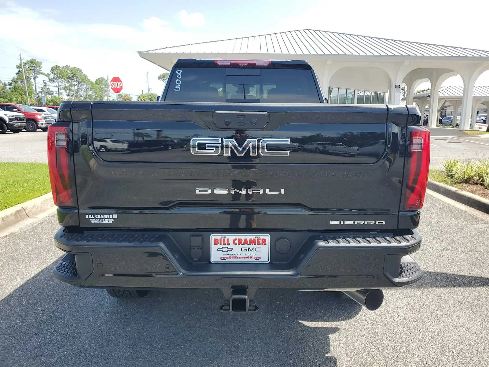 New 2026 Onyx Black GMC Denali Ultimate image 4