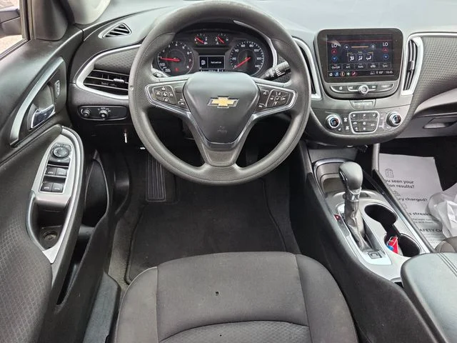 Used 2023 Gray Chevrolet LT image 7