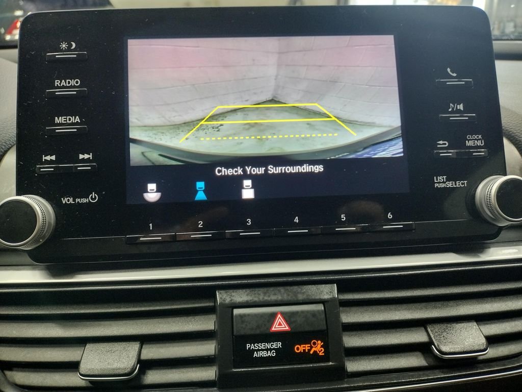 Used 2020 Black Honda LX image 9