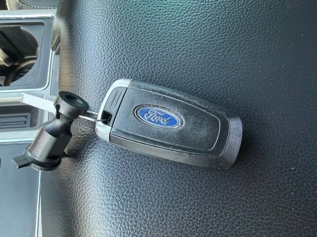 Used 2019  Ford  image 60