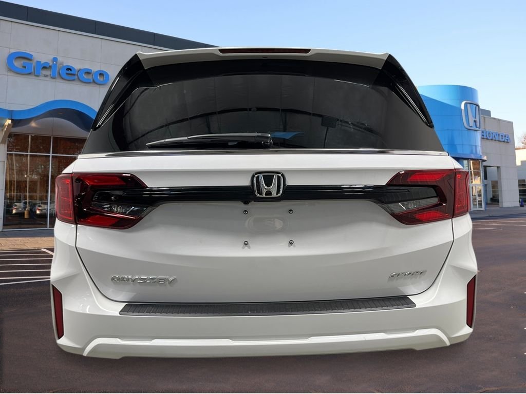 New 2026 Platinum White Pearl Honda Sport-L image 4