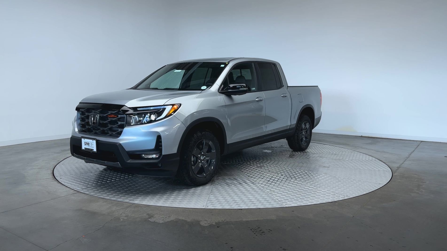 New 2026 Solar Silver Metallic Honda TrailSport image 4