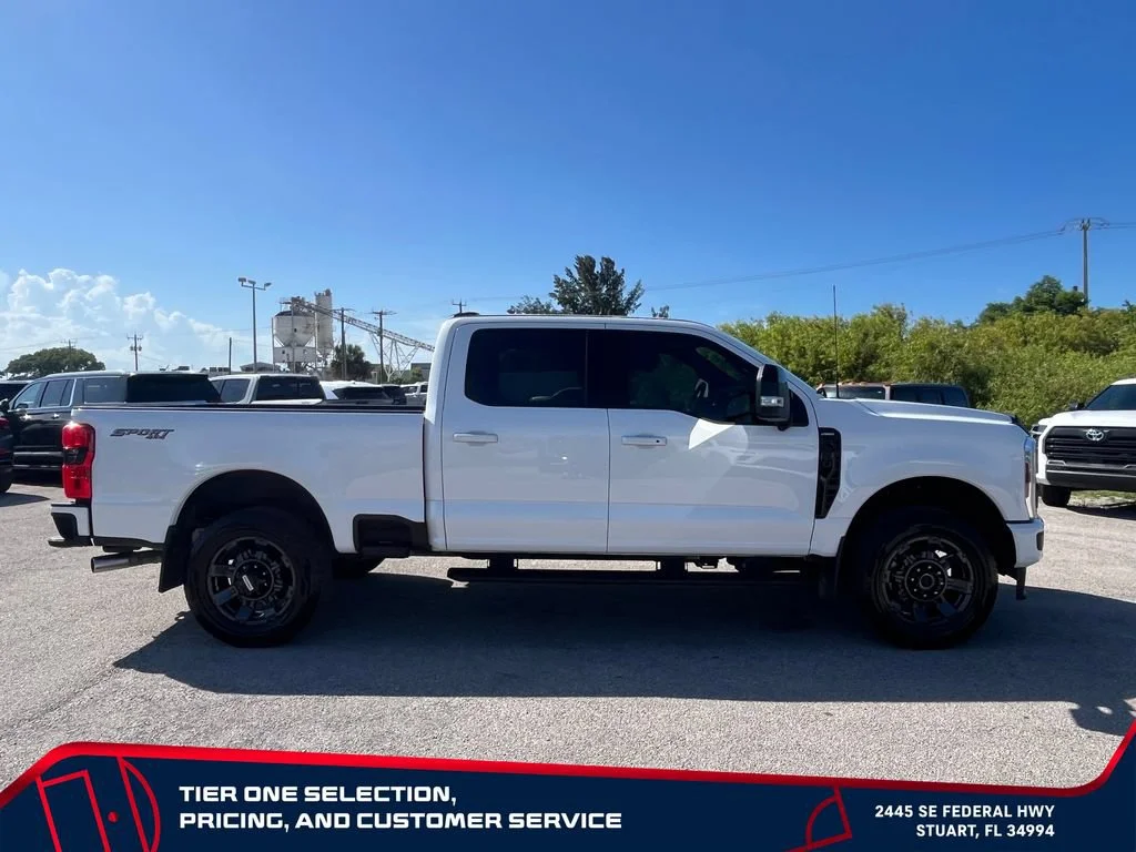 Used 2024 White Ford LARIAT image 8