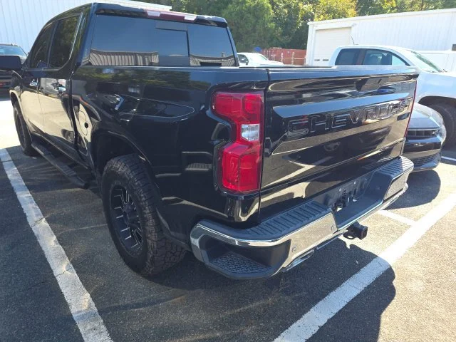 Used 2020 Black Chevrolet LTZ image 4