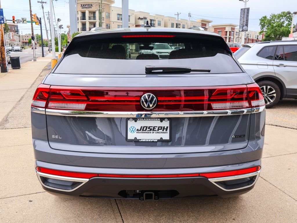 New 2026 Gray Volkswagen 2.0T SEL image 4