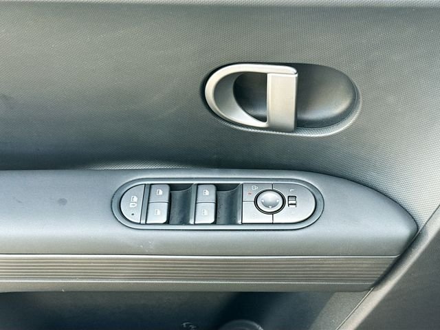 2026 Hyundai IONIQ 5 SEL - Photo 17