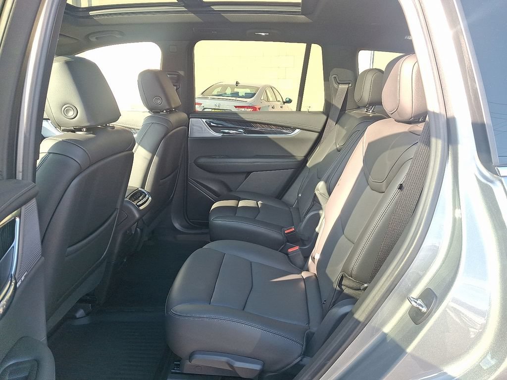 2024 Cadillac XT6 Premium Luxury - Photo 10