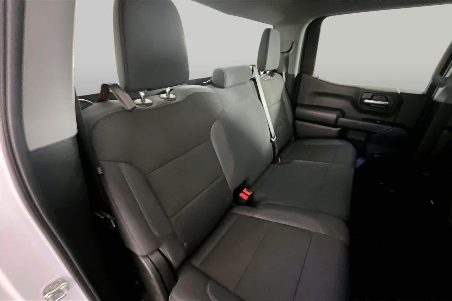 Used 2025 Summit White Chevrolet Custom Trail Boss image 19
