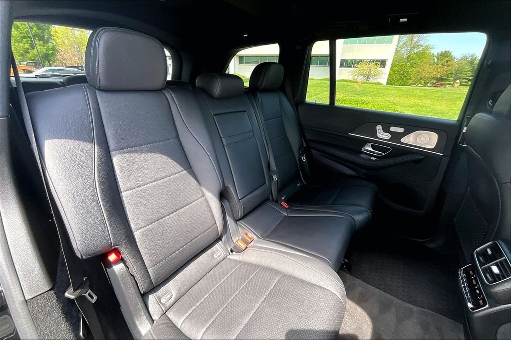 Certified Used 2022 Black Mercedes-Benz GLS 450 image 29