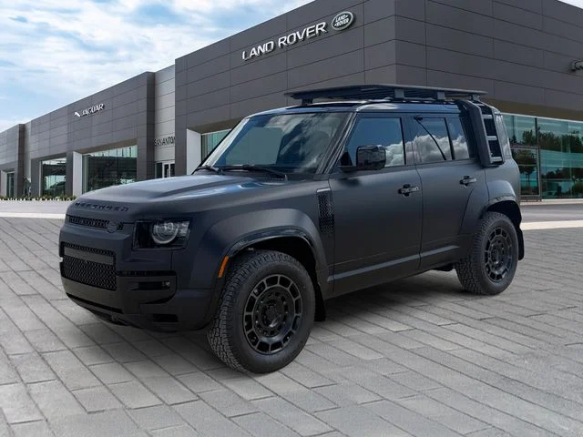 2026 Land Rover Defender 110 OCTA Black