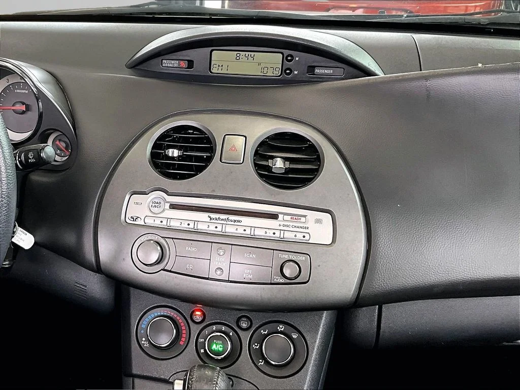 Used 2012 White Mitsubishi GS Sport image 7