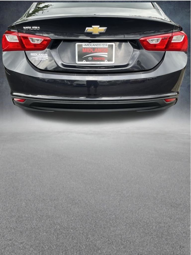 Used 2022 Gray Chevrolet LS image 30