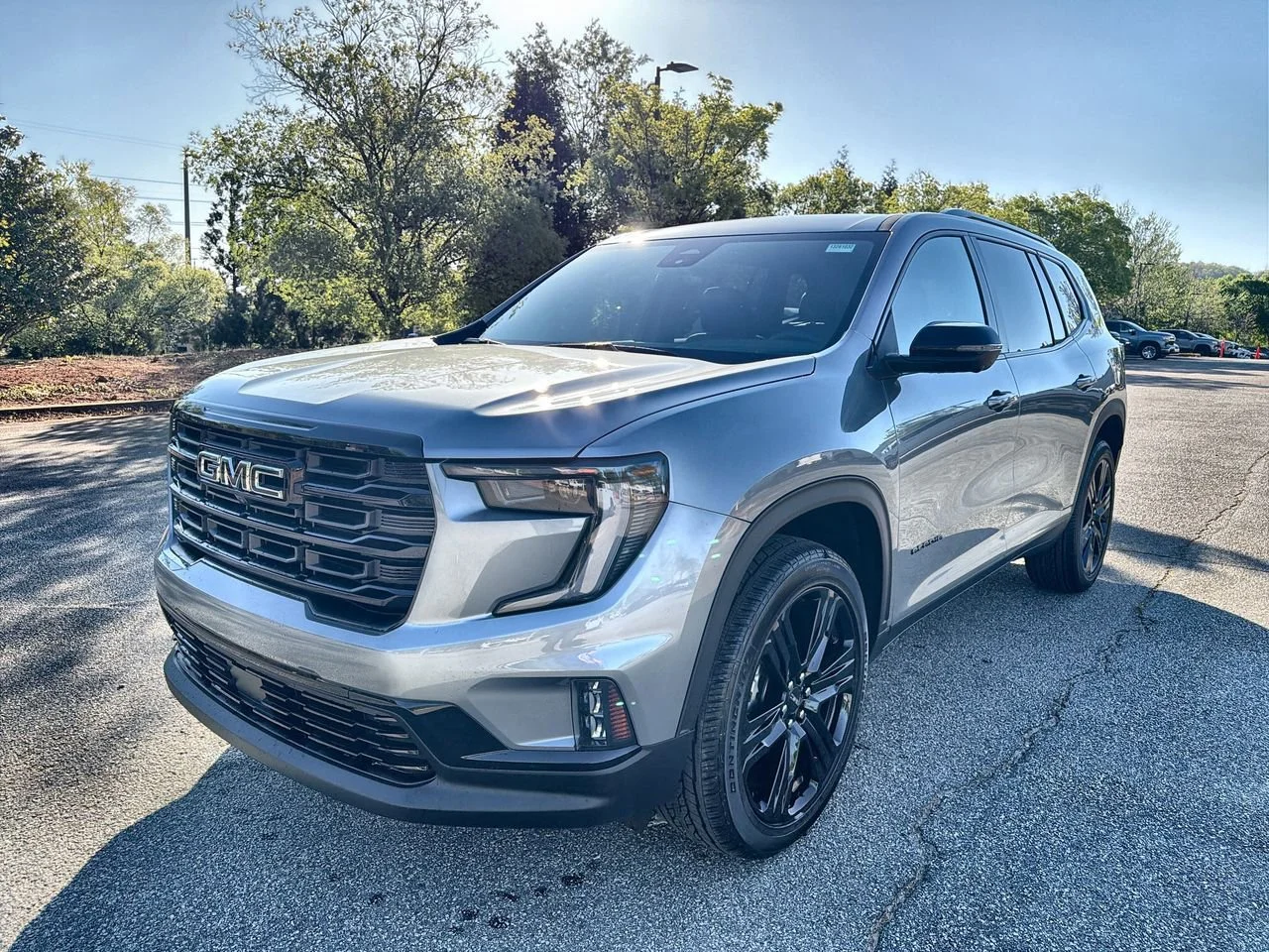 New 2026 Sterling Metallic GMC Elevation image 4