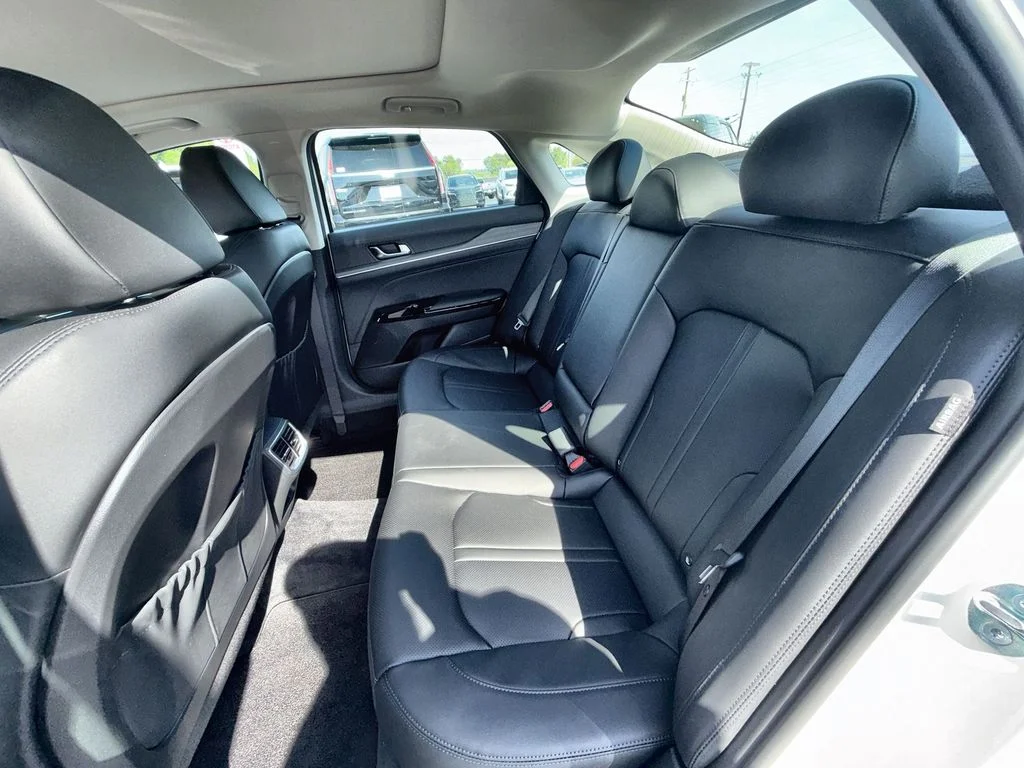 Used 2025 White Kia EX image 25