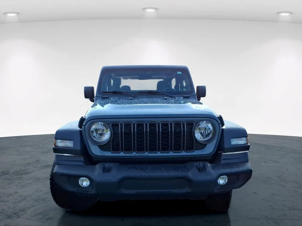 Used 2024 Gray Jeep Sport image 4