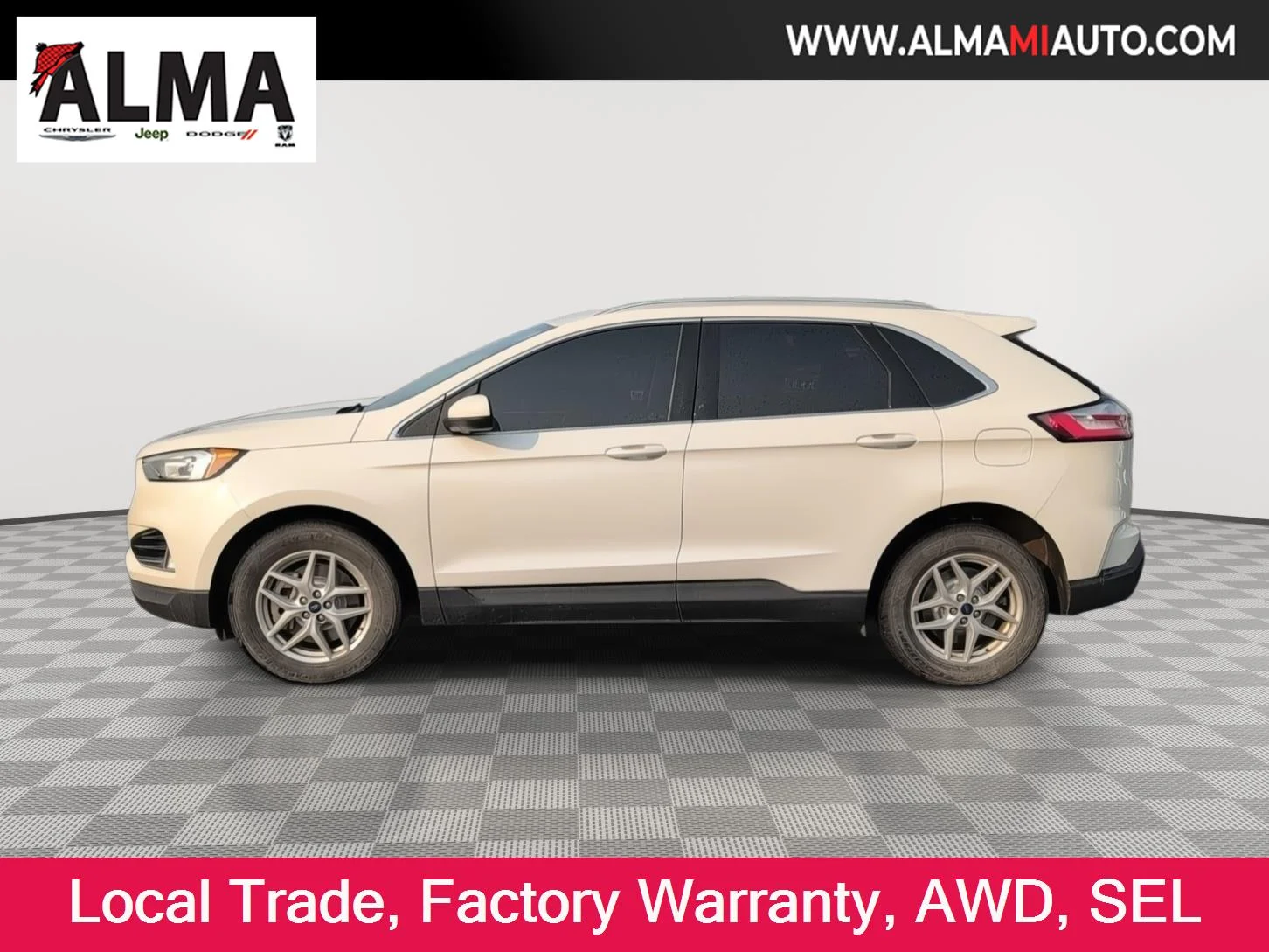 Used 2022 Star White Metallic Tri-Coat Ford SEL image 1
