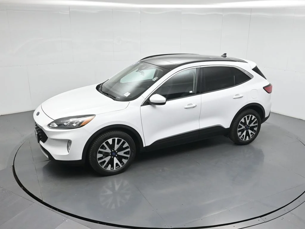 Certified Used 2020 White Ford SEL image 43