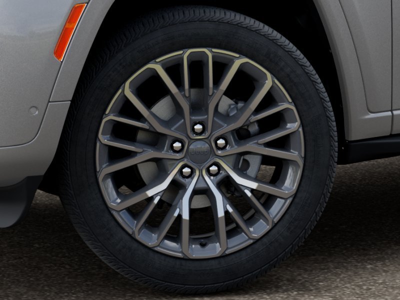 New 2026 Silver Zynith Exterior Paint Jeep Summit image 4