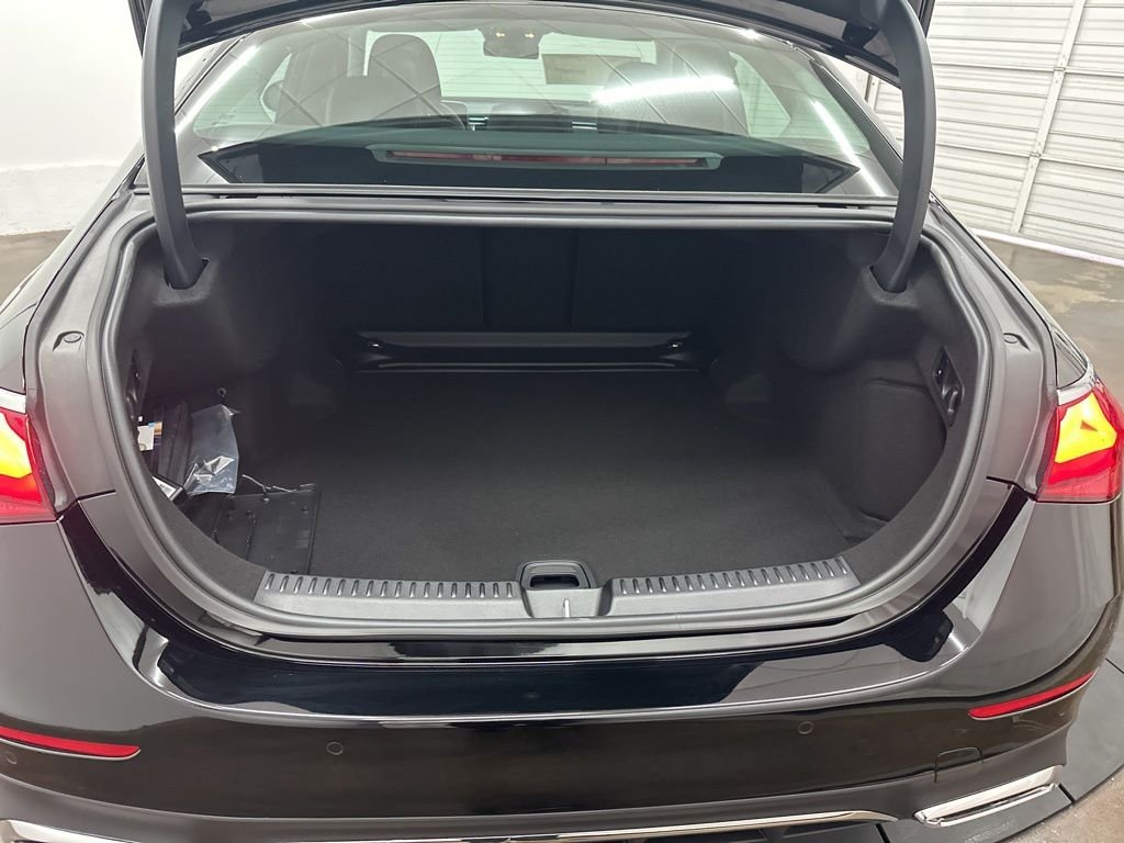 2026 Mercedes-Benz E-Class E350 - Photo 25