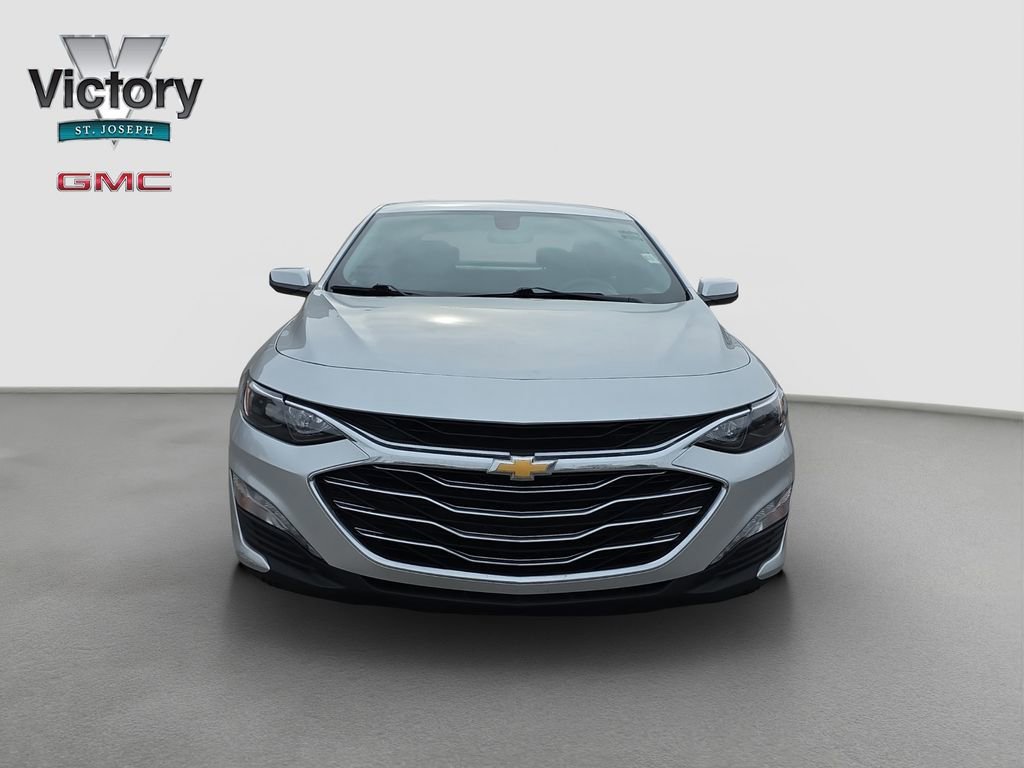 Used 2019 Chevrolet Malibu 1LT with VIN 1G1ZD5ST5KF145446 for sale in Kansas City