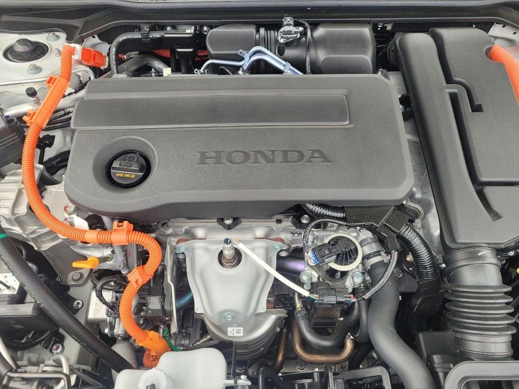 2025 Honda Civic Hatchback Sport - Photo 8