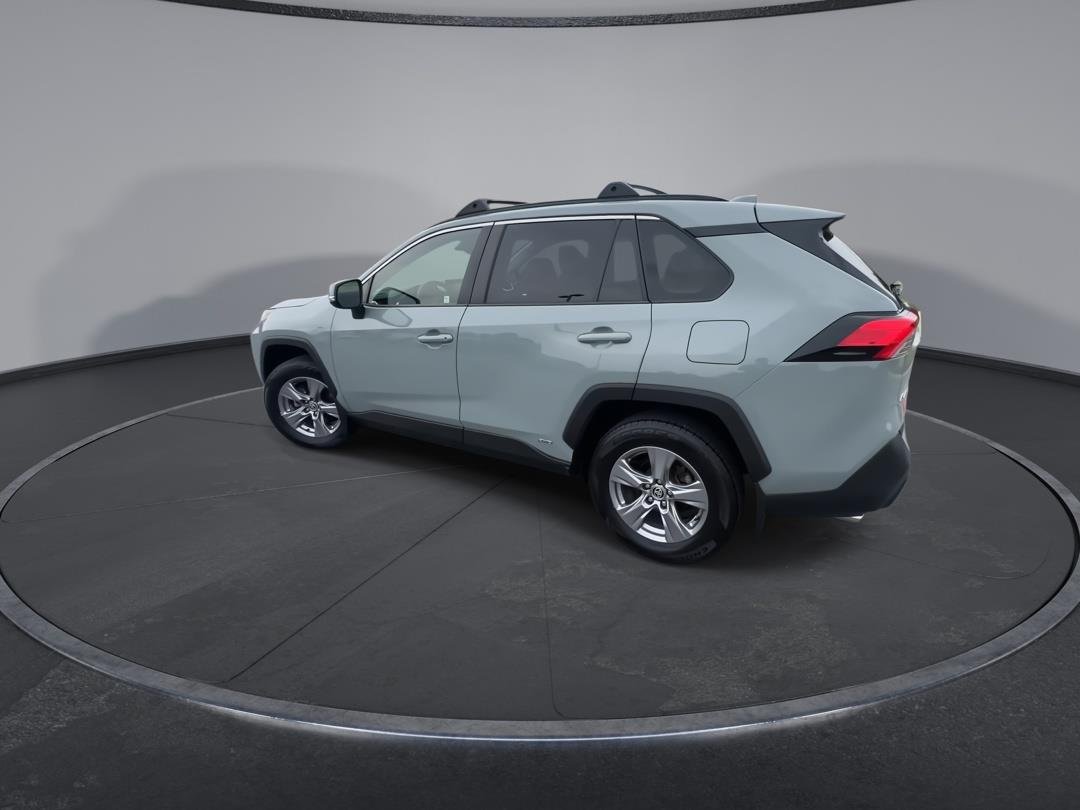 Used 2022 Lunar Rock Toyota XLE image 6