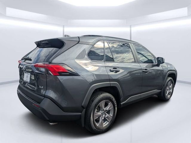 Used 2025 Gray Toyota XLE image 3