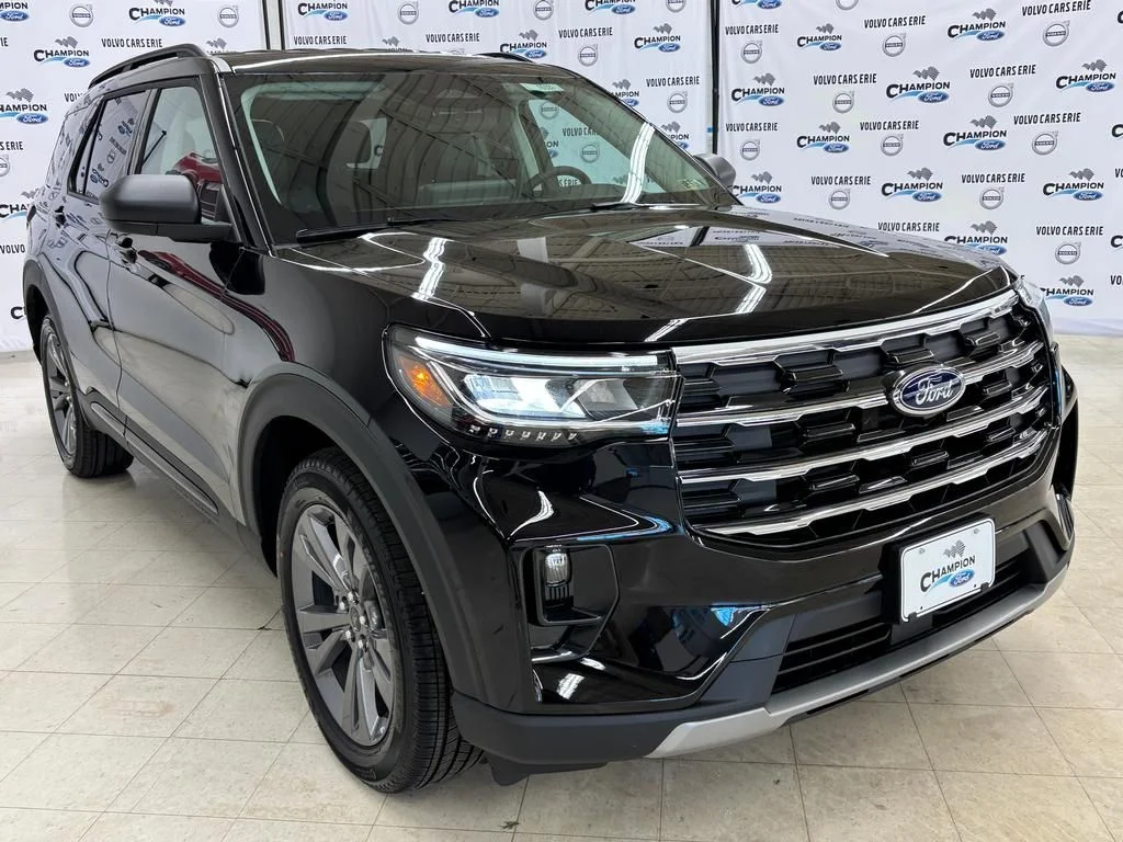 2026 Ford Explorer Active 4WD's photo