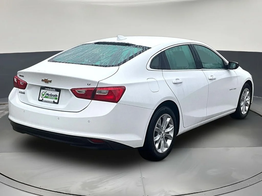 Used 2024 White Chevrolet LT image 7