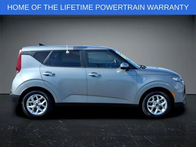 Used 2022 Kia Soul LX with VIN KNDJ23AU7N7833200 for sale in Bourbonnais, IL
