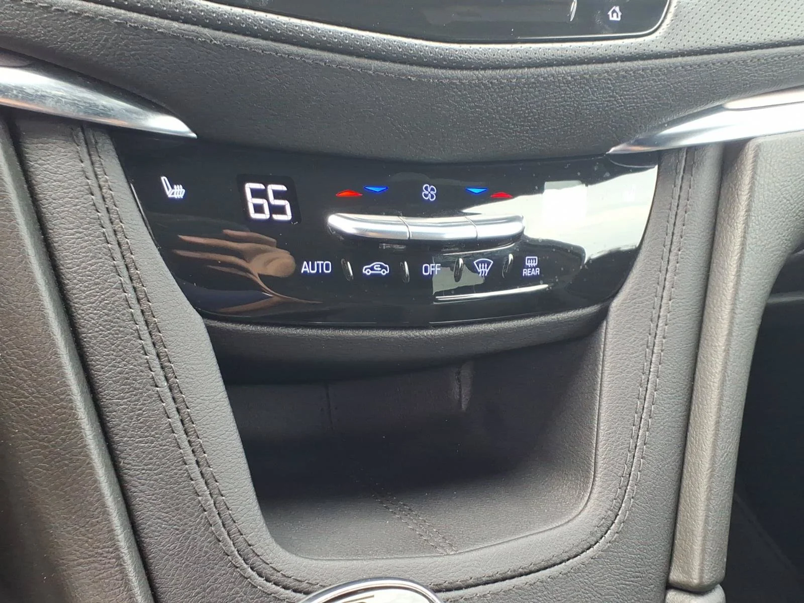 Used 2023 Stellar Black Metallic Cadillac FWD Luxury image 14