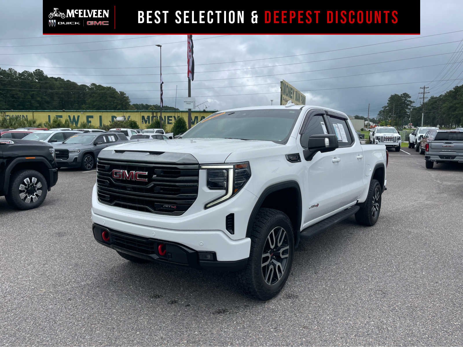2023 GMC Sierra 4WD Crew Cab Short Box AT4's photo