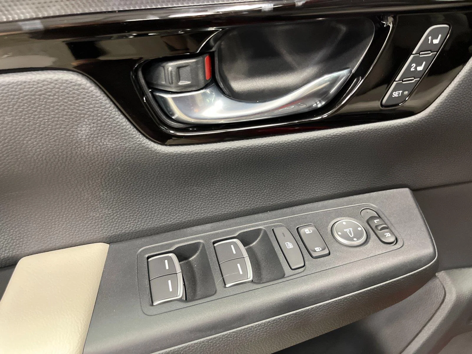 New 2026 Meteorite Gray Metallic Honda EX-L image 13