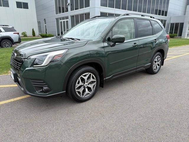 2023 Subaru Forester Premium